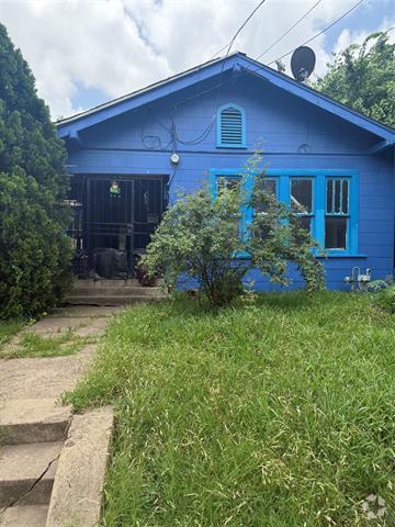 Building Photo - 315 S Fitzhugh Ave