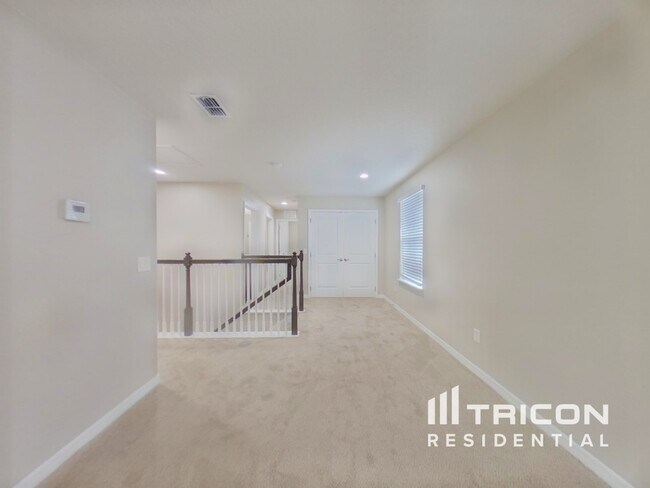 Foto del edificio - 3608 Voyager Ln