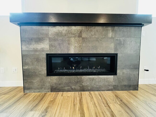 Foto del edificio - Gorgeous McCormick Village Home