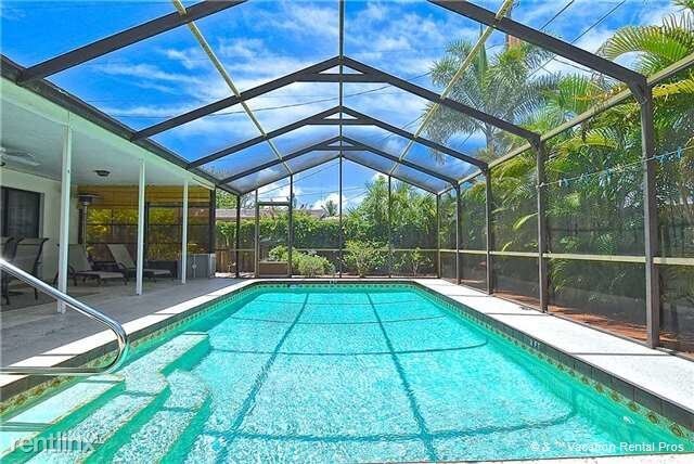 Foto principal - 308 Circle Dr