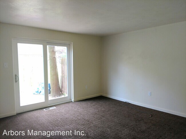 Foto del edificio - 3 br, 1.5 bath House - 947 ACADEMY HTS