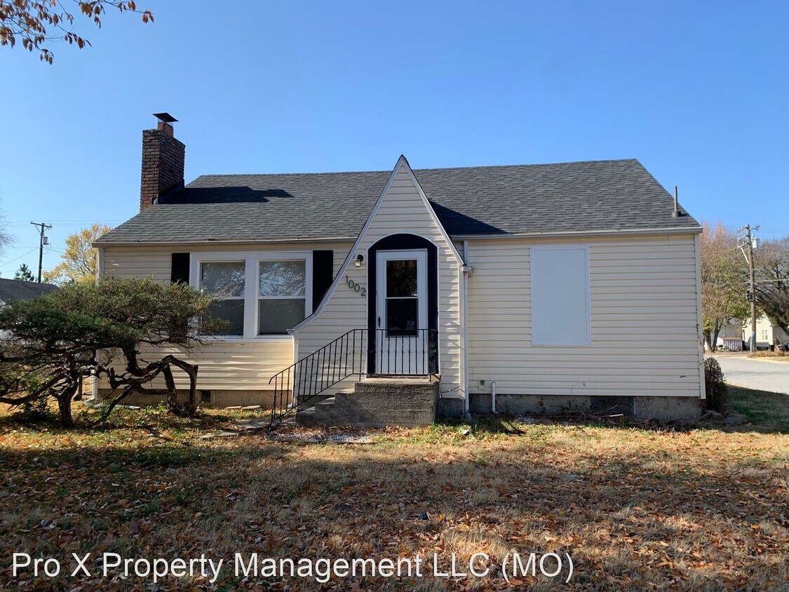 Primary Photo - 2 br, 1 bath House - 1002 S Jefferson St