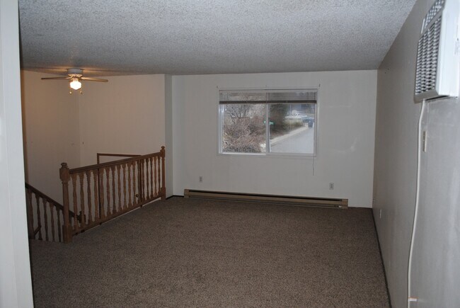 Building Photo - 112 Ridgemont Dr