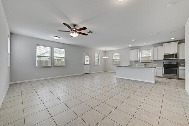 Building Photo - 6408 Owl Creek Ln