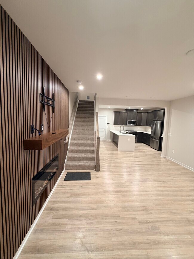 Building Photo - 20306 Newfoundland Sq