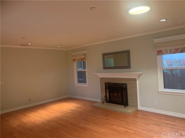 Building Photo - 310 Armada Rd
