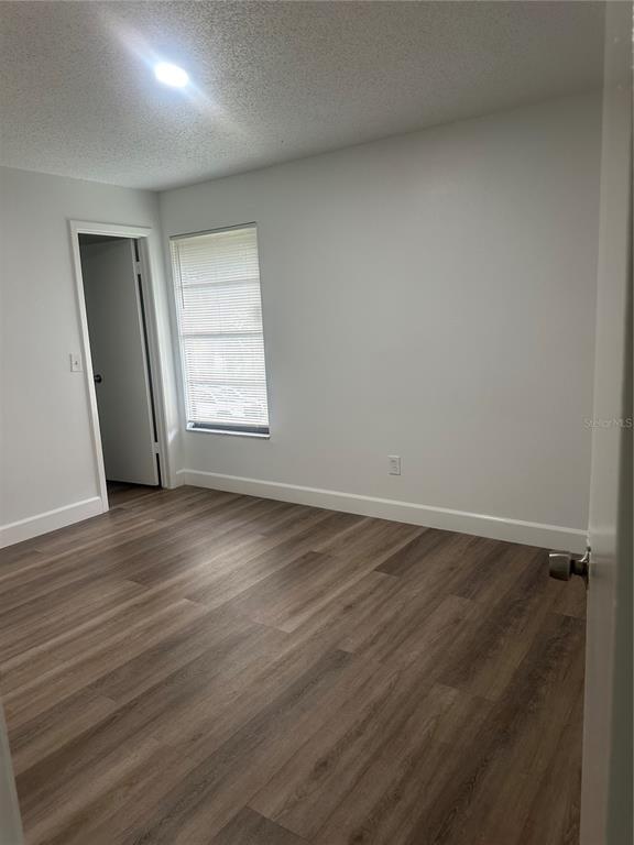 Foto del edificio - 8434 Camden St