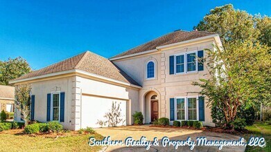 Building Photo - 8653 Old Marsh Way