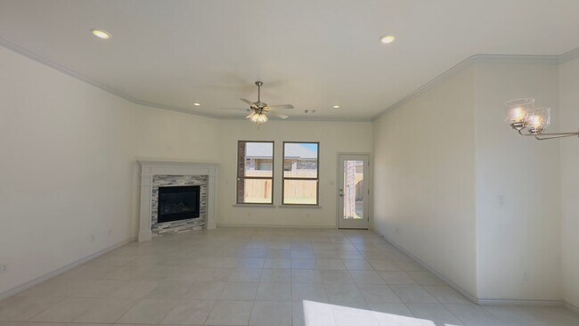 Foto del edificio - Gorgeous 3 Bedroom In Odessa!