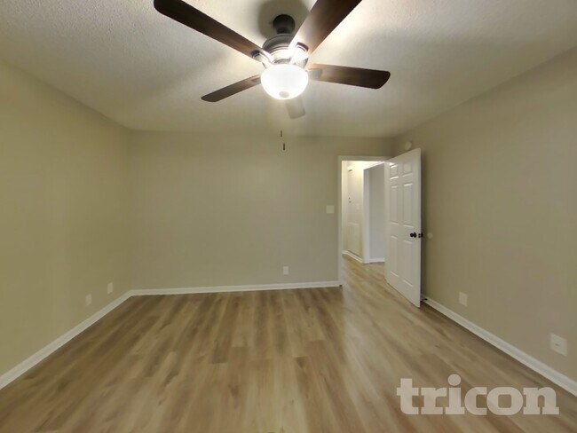 Foto del edificio - 3261 Tabby Dr