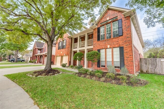 Foto del edificio - 16464 Beewood Glen Dr