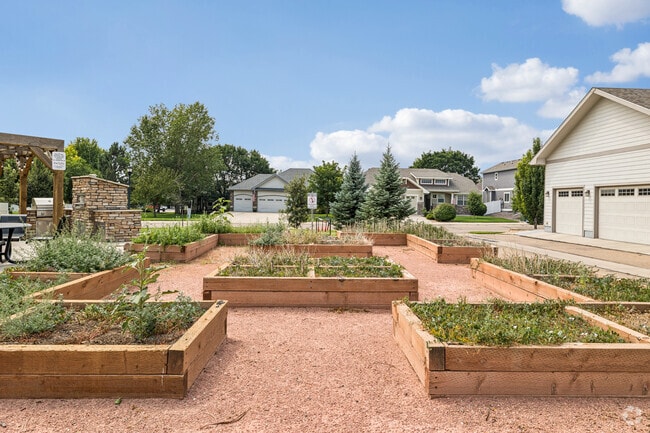 Community Garden - The Lofts At St. Michaels