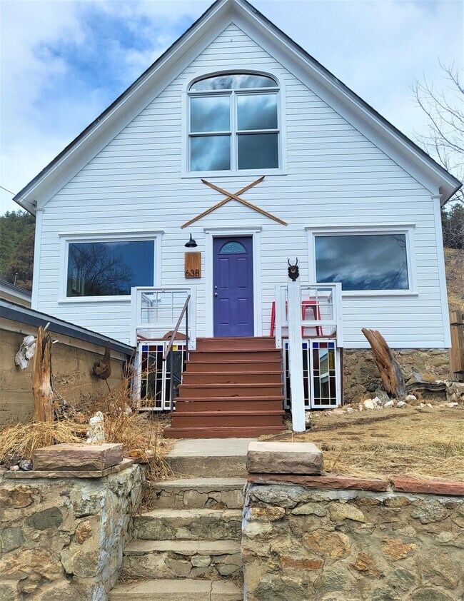 Building Photo - 638 Virginia St