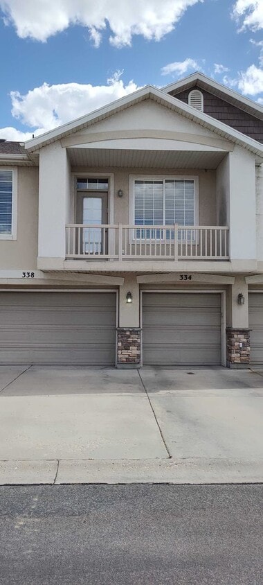GORGEOUS Townhome!!! - GORGEOUS Townhome!!!