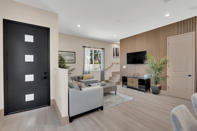 Foto del edificio - 8224 Starr St