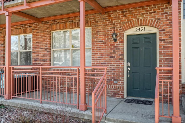 Foto del edificio - 7937 W 54th Ave