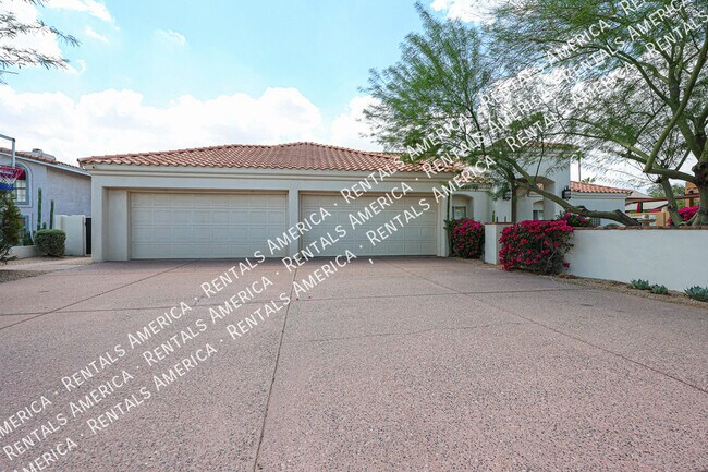 Foto del edificio - 3525 E Equestrian Trail