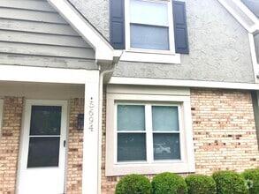 Building Photo - 5694 Crossing Ct