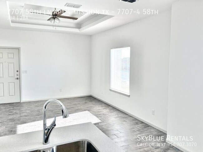 Foto del edificio - 7707 58th Ln