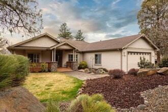 Building Photo - 4812 Grosbeak Dr