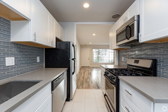 Foto del interior - 970 N. Serrano Ave.