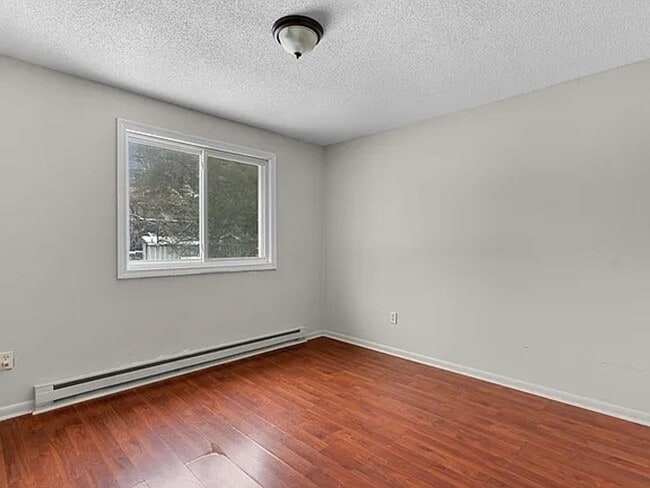Building Photo - 108 Grilleytown Rd