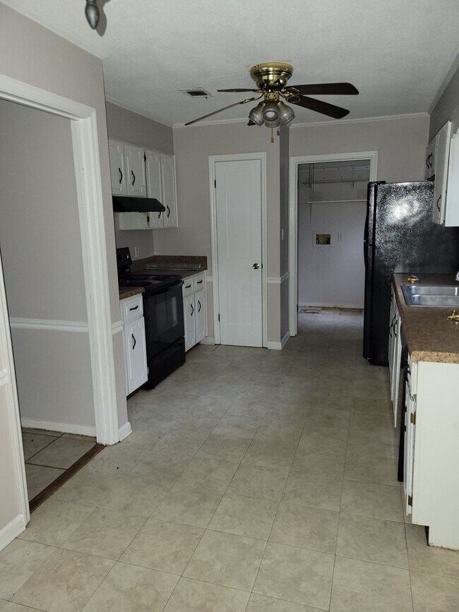 Cocina - 522 Sunrise Ct