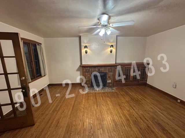 Inside Front Room North - 1087 Windsor St E