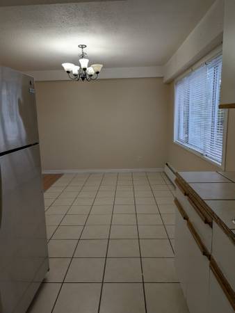 Photo du bâtiment - 12003 Edge St