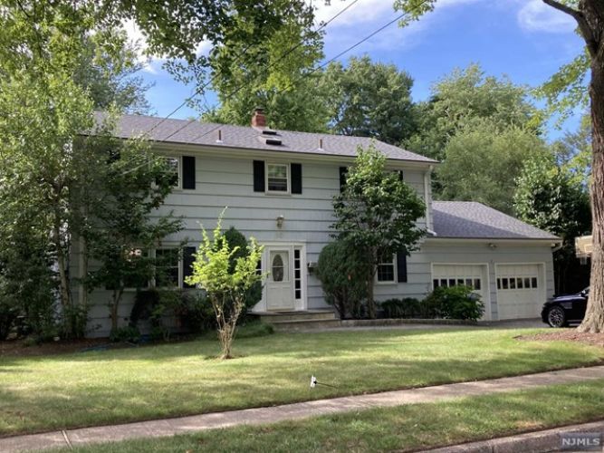 50 Taylor Dr, Closter, NJ 07624 House Rental in Closter, NJ