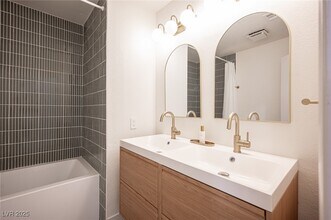 Building Photo - 6146 Peppermill Dr