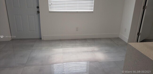 Foto del edificio - 11460 SW 192nd St