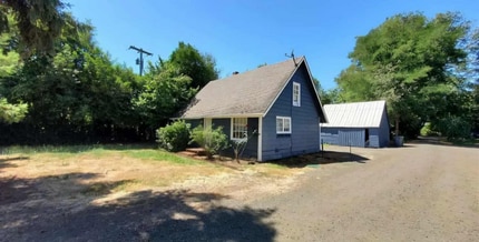 Building Photo - 4250 NE Hwy 20 Building Photo - 4250 NE Hwy 20