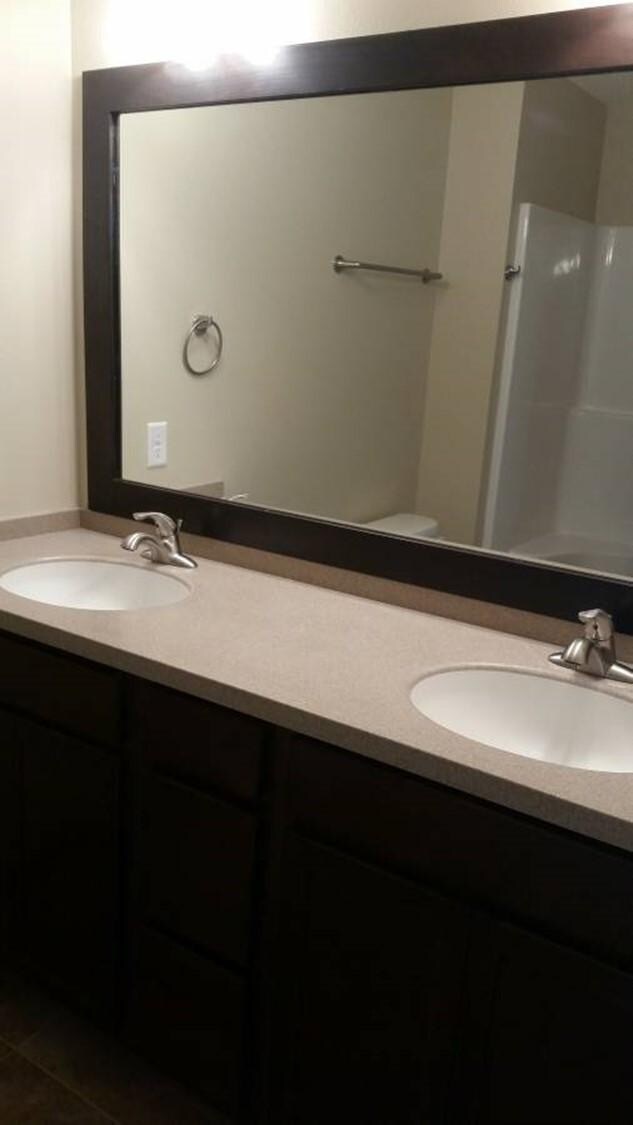 Foto del edificio - 460 RJ Dr