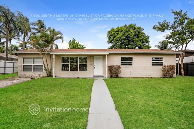 Building Photo - 10005 SW 166th St