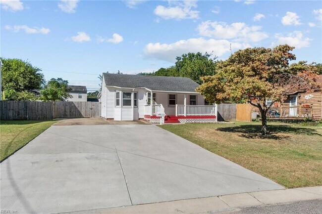 Foto del edificio - 8229 Gygax Rd