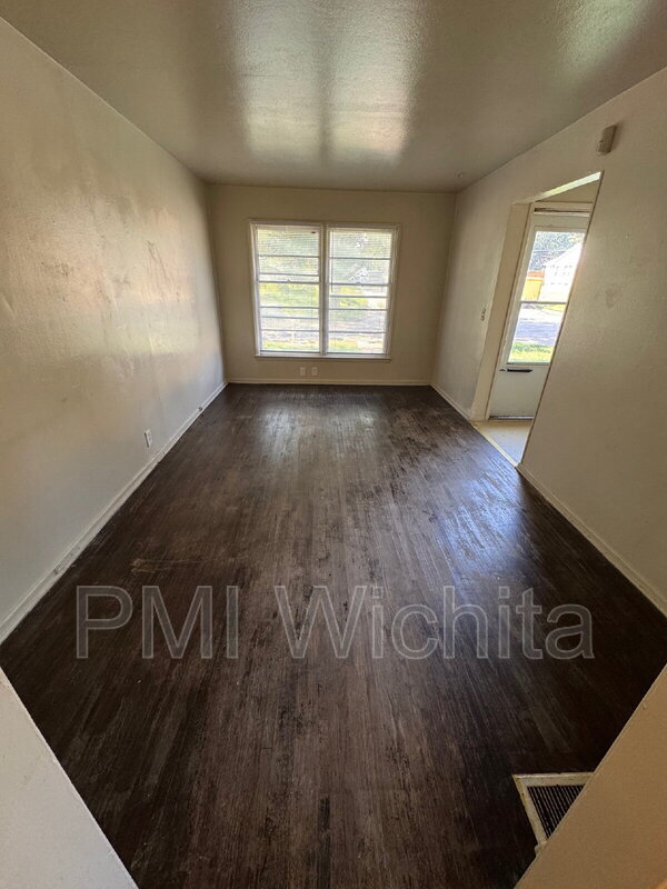Foto del edificio - 2302 S Broadview St