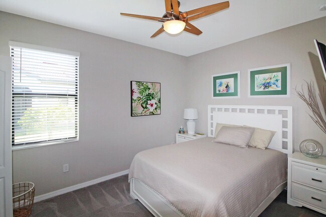 Building Photo - Sarasota National Seasonal Home for Rent