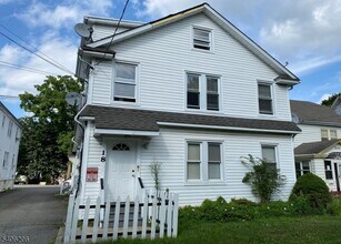 Building Photo - 18 Lexington Ave