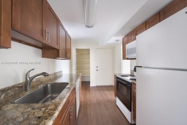 Foto del edificio - 7747 SW 86th St