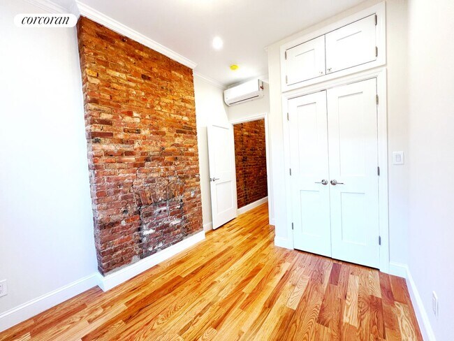 Building Photo - 123 3rd Pl
