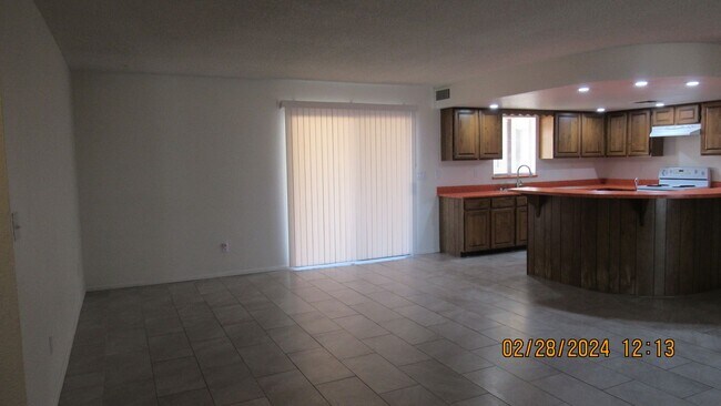 Foto del edificio - 2571 Talisman Ln