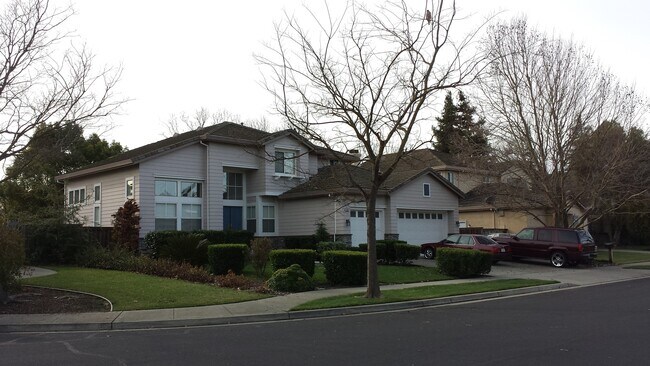 Building Photo - 5152 Renaissance Ct