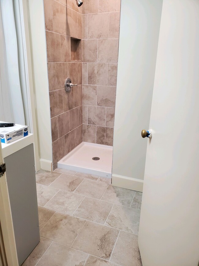 Bathroom - 2712 Althea St