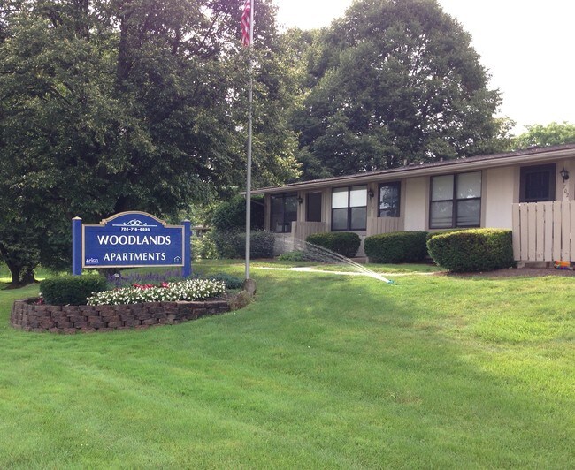 Woodlands Apartments Apartments in Zelienople, PA