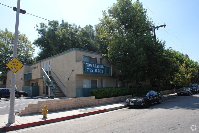 Alpine Terrace Apartment Homes Canoga Park Ca Apartments Com