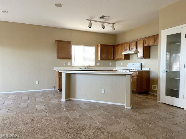 Foto del edificio - 1109 E Malibu Sands Ave