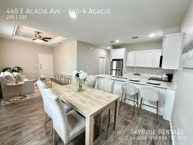 Building Photo - 440 Acacia LD MGT, 440-4 Acacia