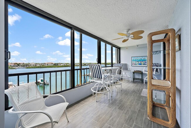 Building Photo - 1748 Jupiter Cove Dr