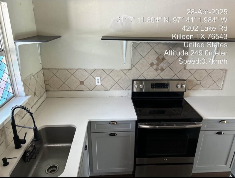 Foto principal - 4202 Lake Rd